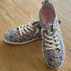 Bobs from sketchers size 11 NEW cat print